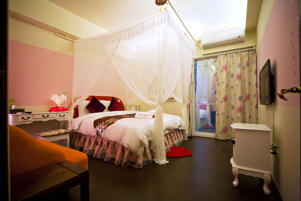 Sweet Rainbow B&B Kota Hualien Ruang foto