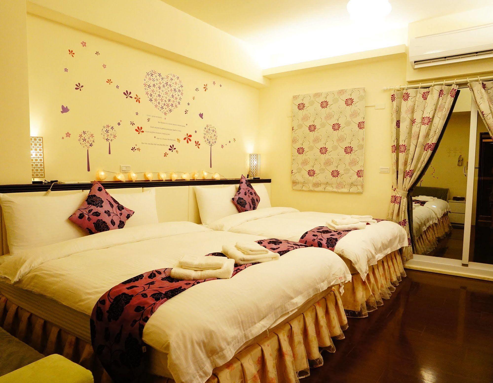 Sweet Rainbow B&B Kota Hualien Bagian luar foto